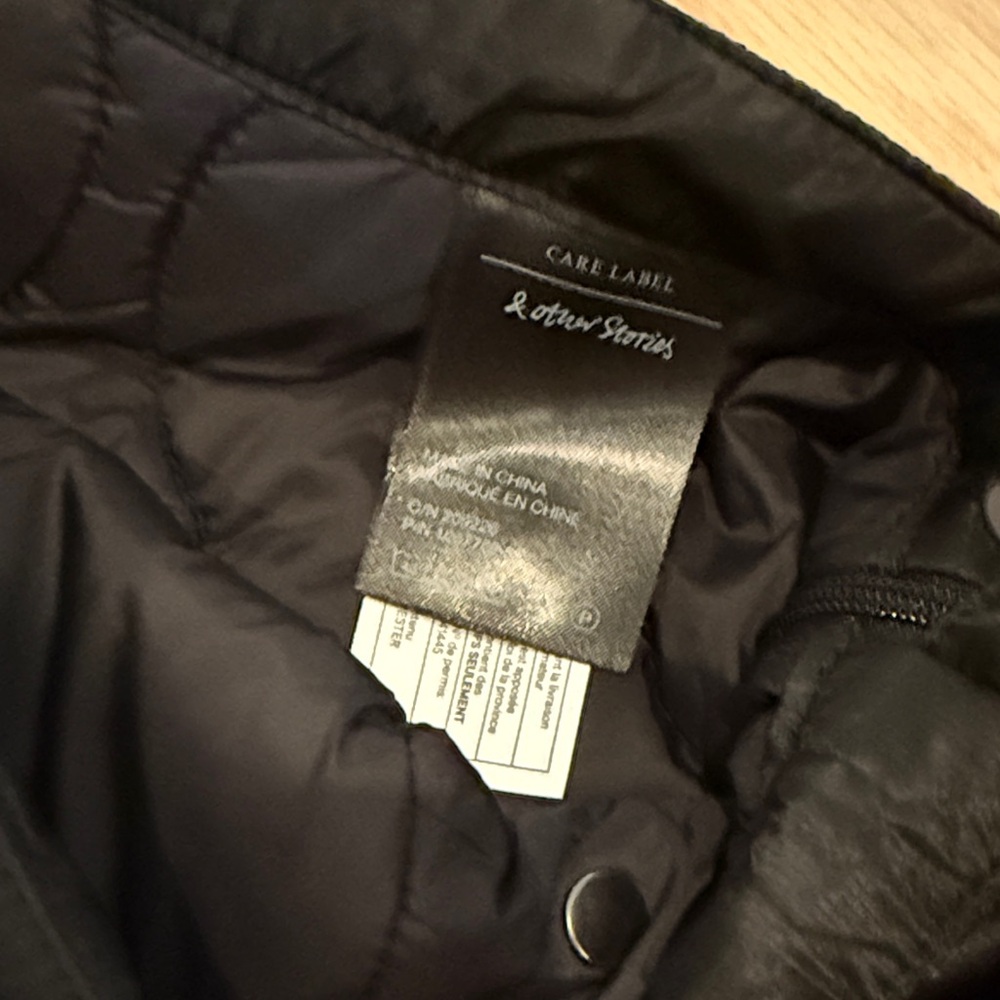 & other stories Black Quilted Mini Skirt - Picture 5 of 7